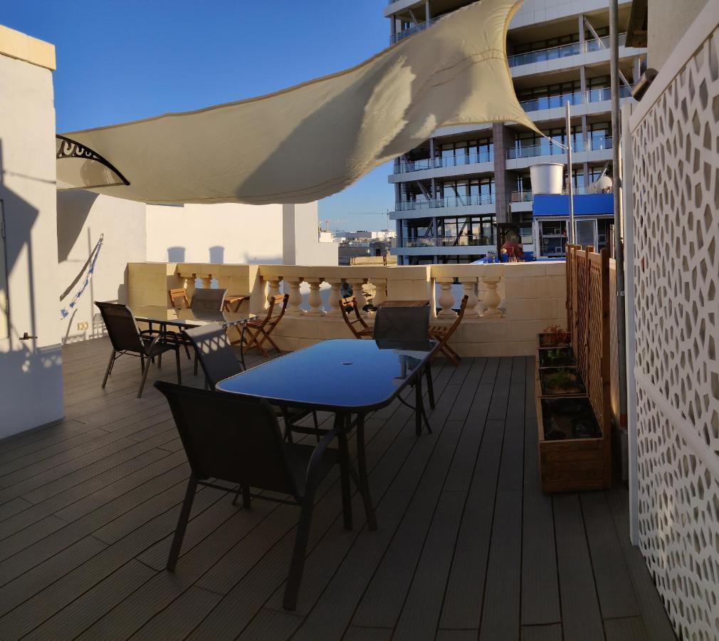 Walter'S B&B Gzira Екстер'єр фото